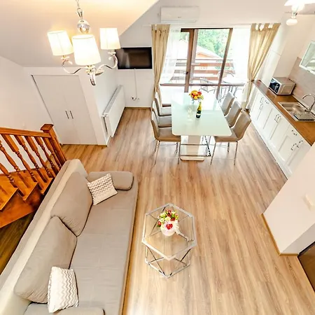 Yael Luxury 2 * بوستين