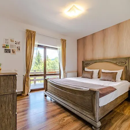 Yael Luxury 2 * بوستين