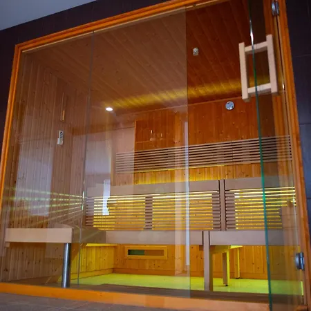 Yael Luxury 2